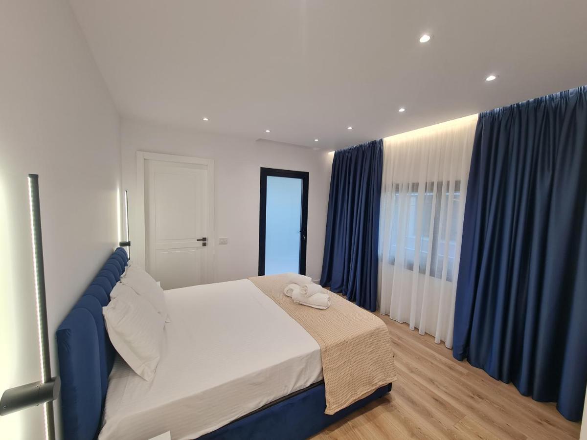 Am Luxury Apartment Tirana Exterior photo
